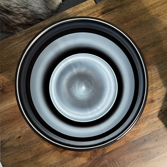 Rae Dunn Ceramic ‘Toss’ Office/Home Trash Can/Waste Can/Basket in Black/Orange - Picture 6 of 11